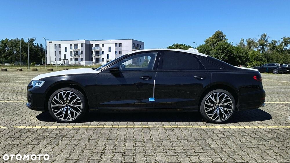Audi S8 - 7