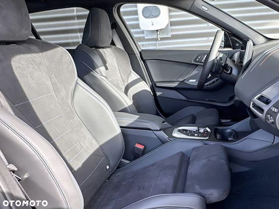 BMW Seria 1 123 mHEV xDrive - 7