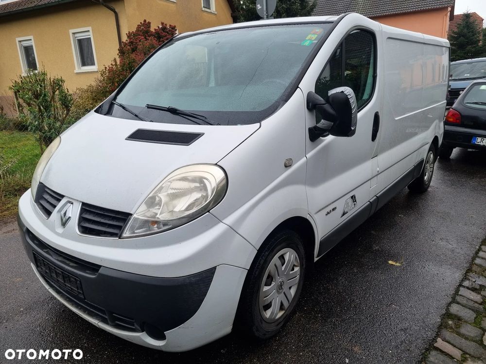 Renault Trafic - 21