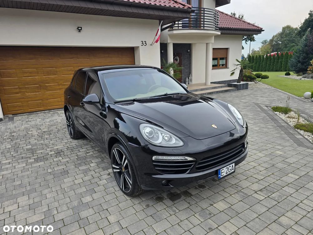 Porsche Cayenne Diesel Platinum Edition - 9