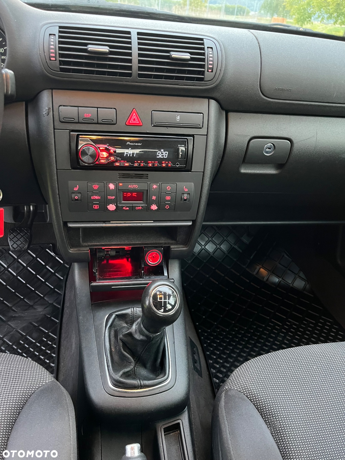 Audi A3 1.6 Ambition - 17