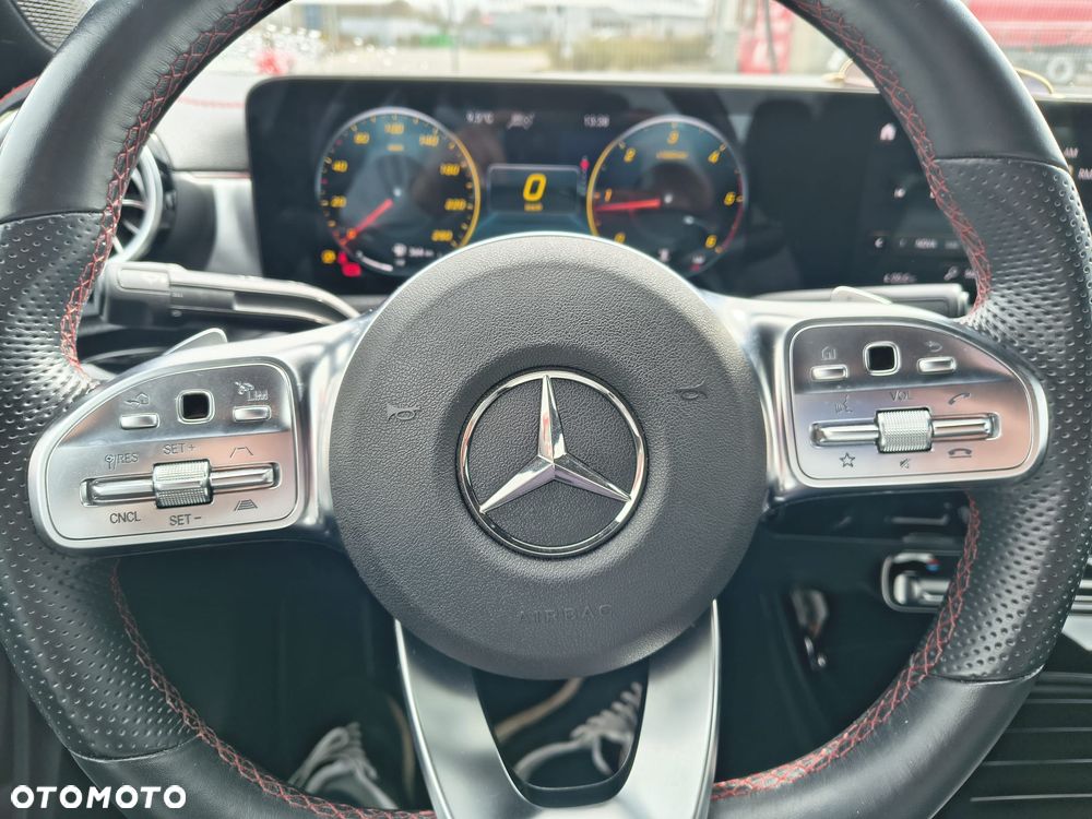 Mercedes-Benz CLA 220 d 8G-DCT - 15