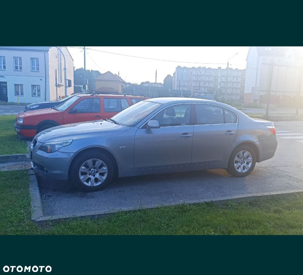 BMW Seria 5 520d - 3