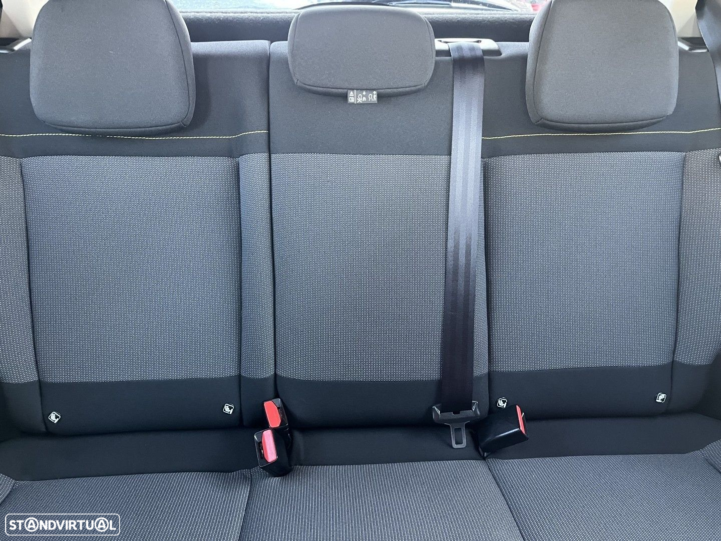 Citroën C3 1.2 PureTech Feel - 8