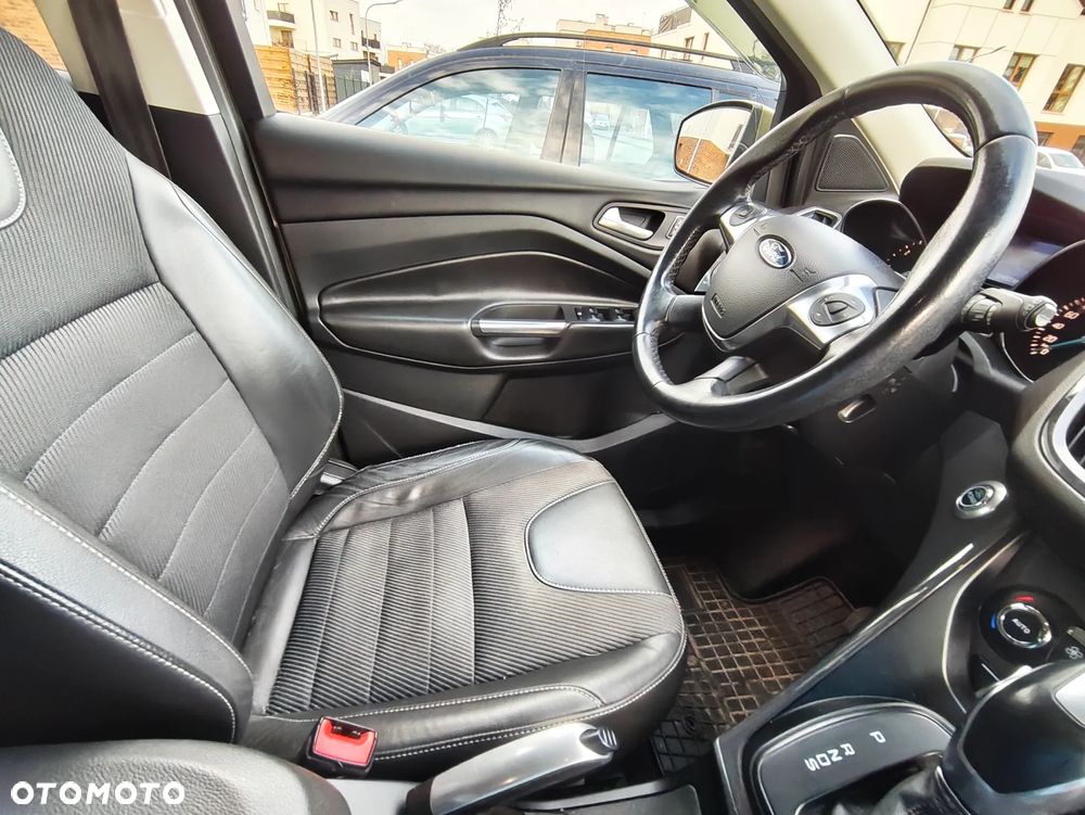 Ford Kuga 2.0 TDCi 4WD Titanium - 15