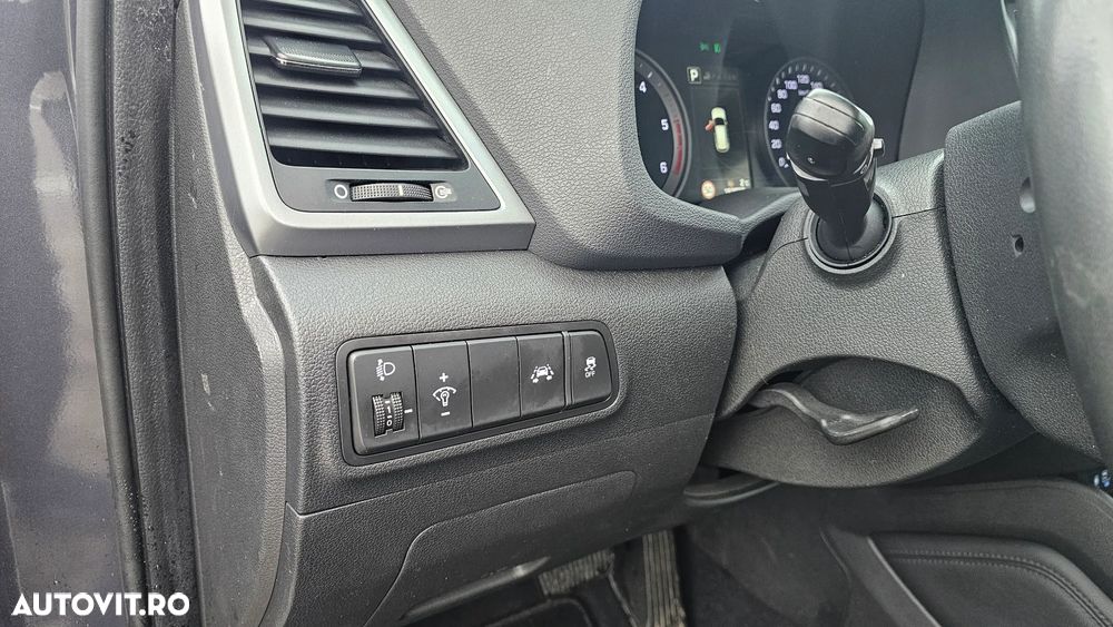 Hyundai Tucson 2.0 CRDI 4WD Automatik Passion Plus - 26