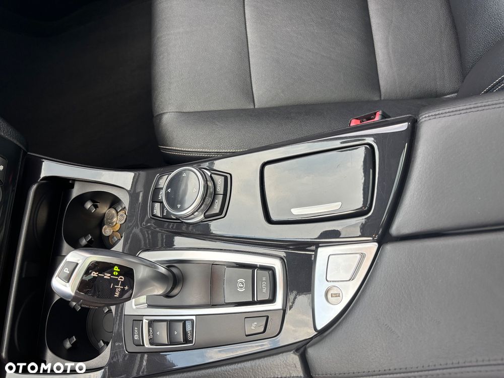 BMW Seria 5 520d Luxury Line - 34