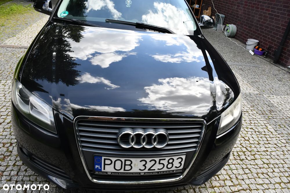 Audi A3 3-drzwiowe 1.4 TFSI Attraction - 4