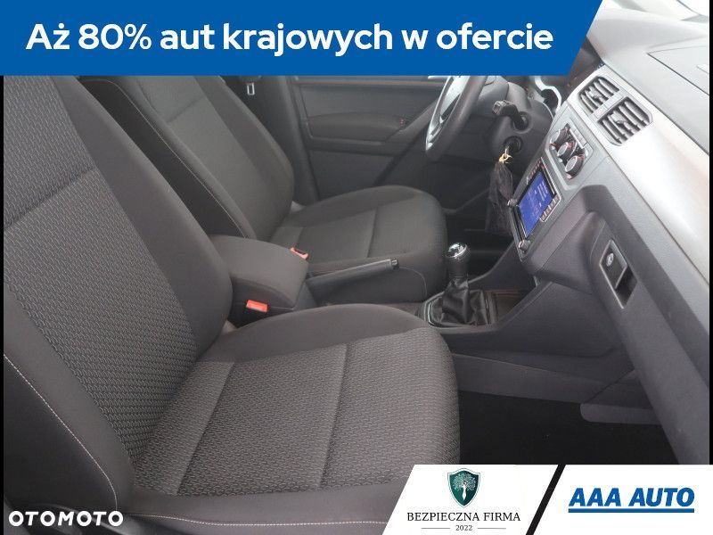 Volkswagen Caddy - 10