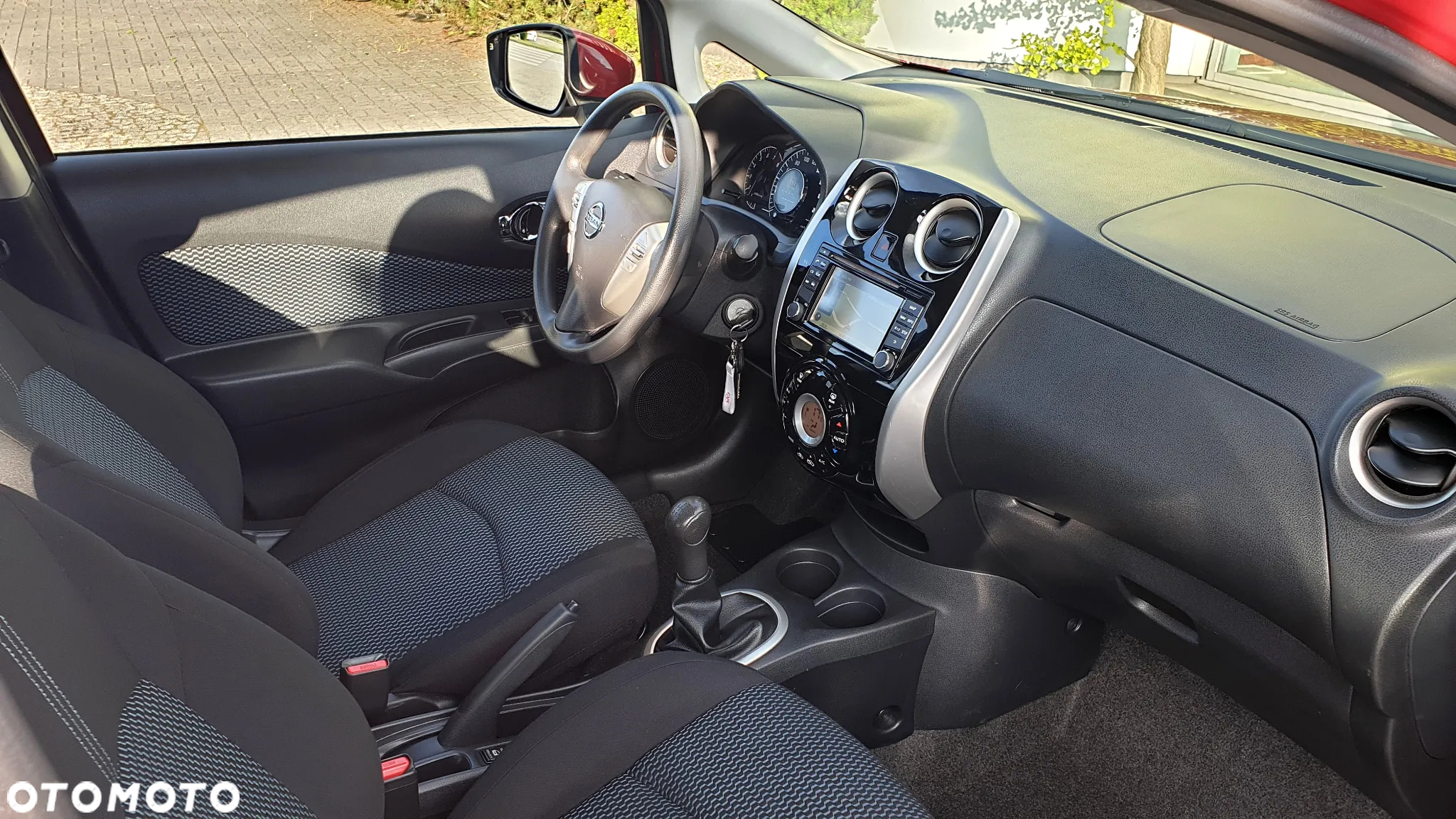 Nissan Note 1.2 Tekna EU6 - 17