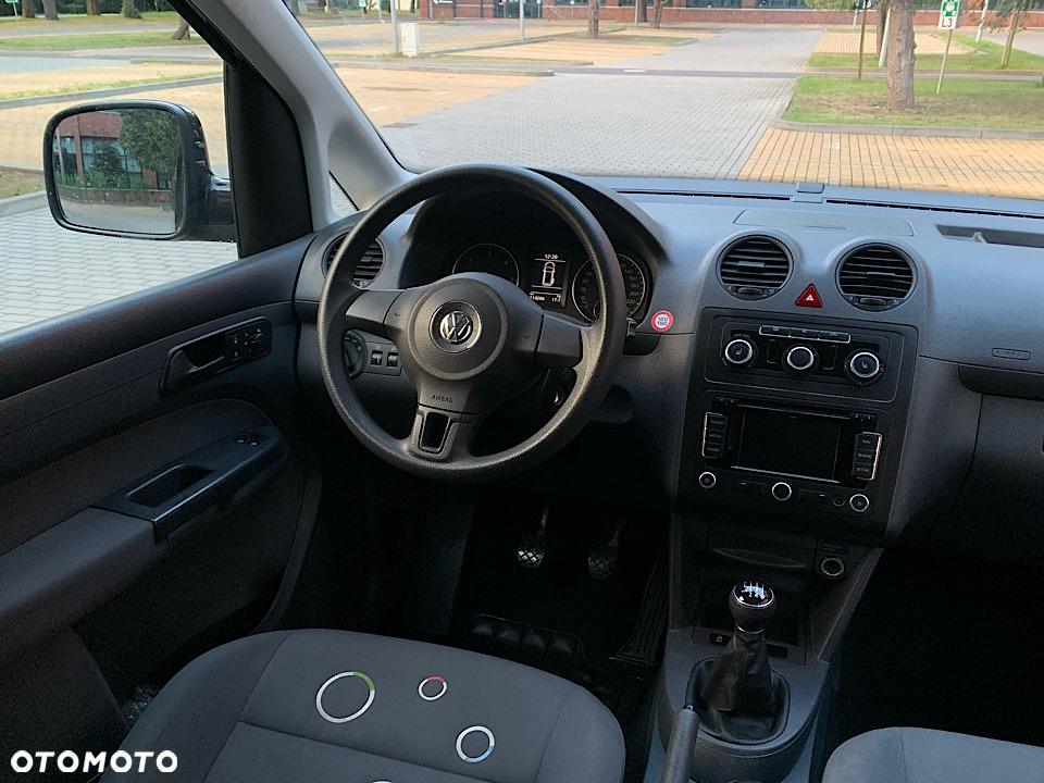 Volkswagen Caddy - 28