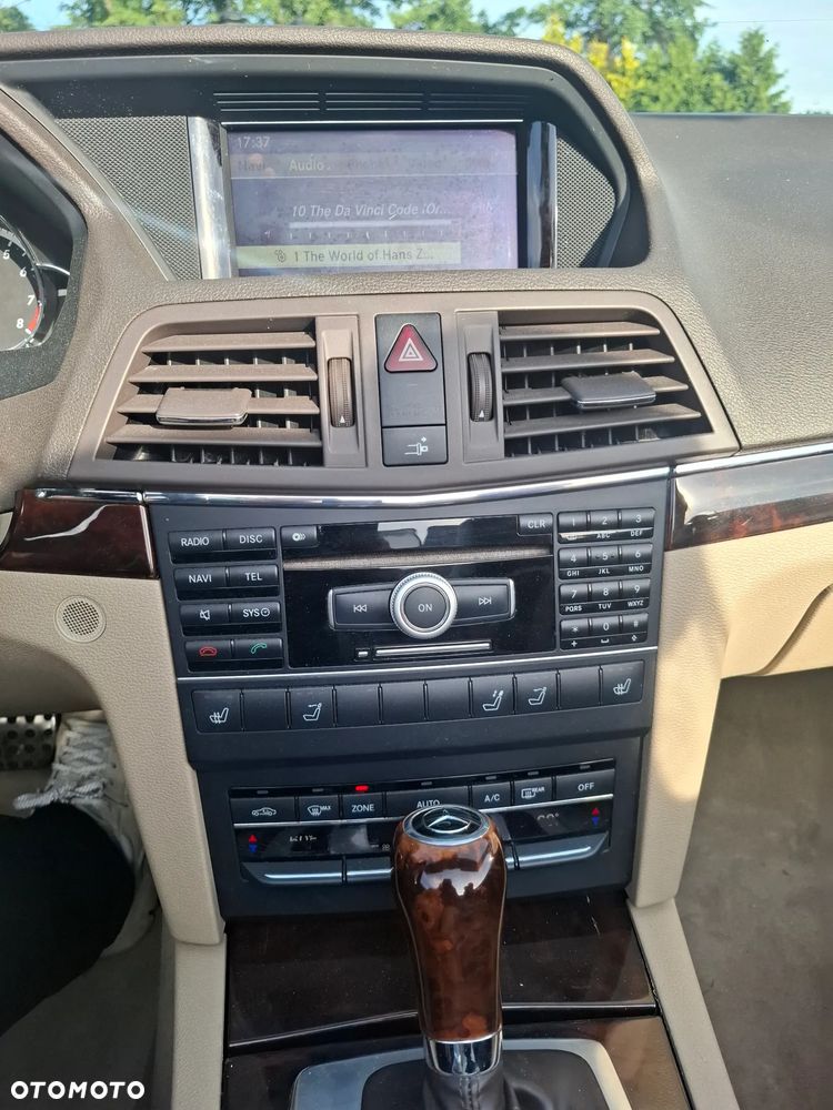 Mercedes-Benz Klasa E 350 Classic Sport Edition AMG - 24