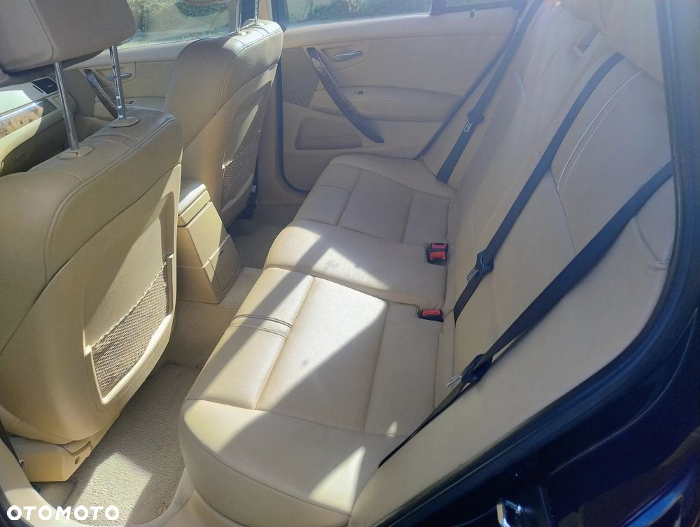 BMW X3 3.0d - 13