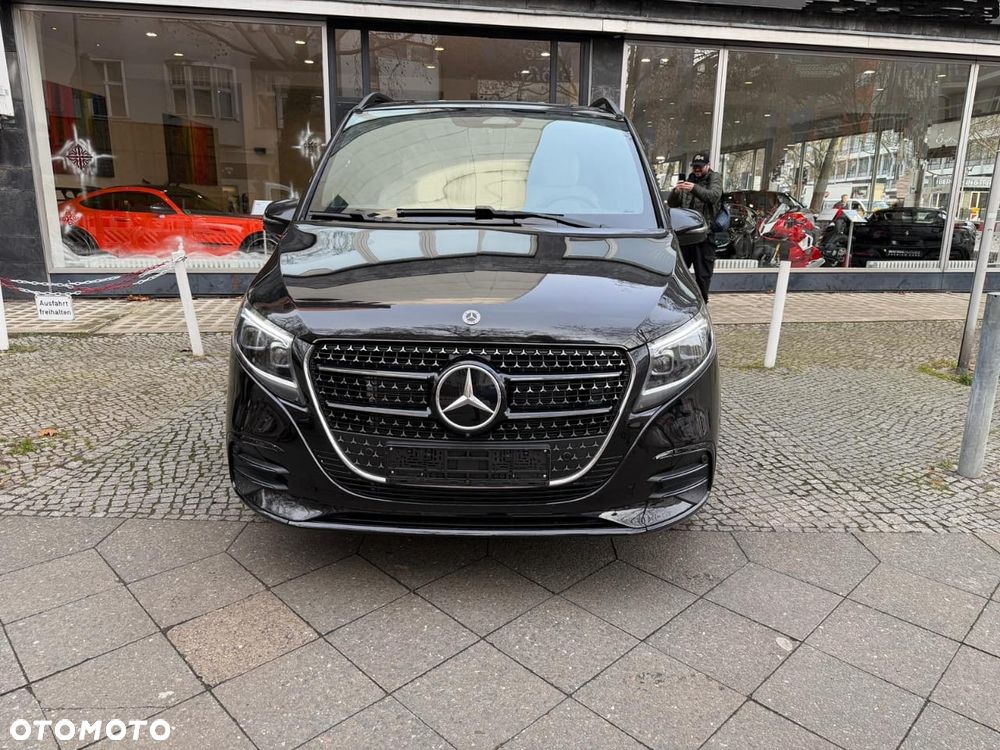 Mercedes-Benz Klasa V 300 d Extralang 9G-TRONIC Edition - 1