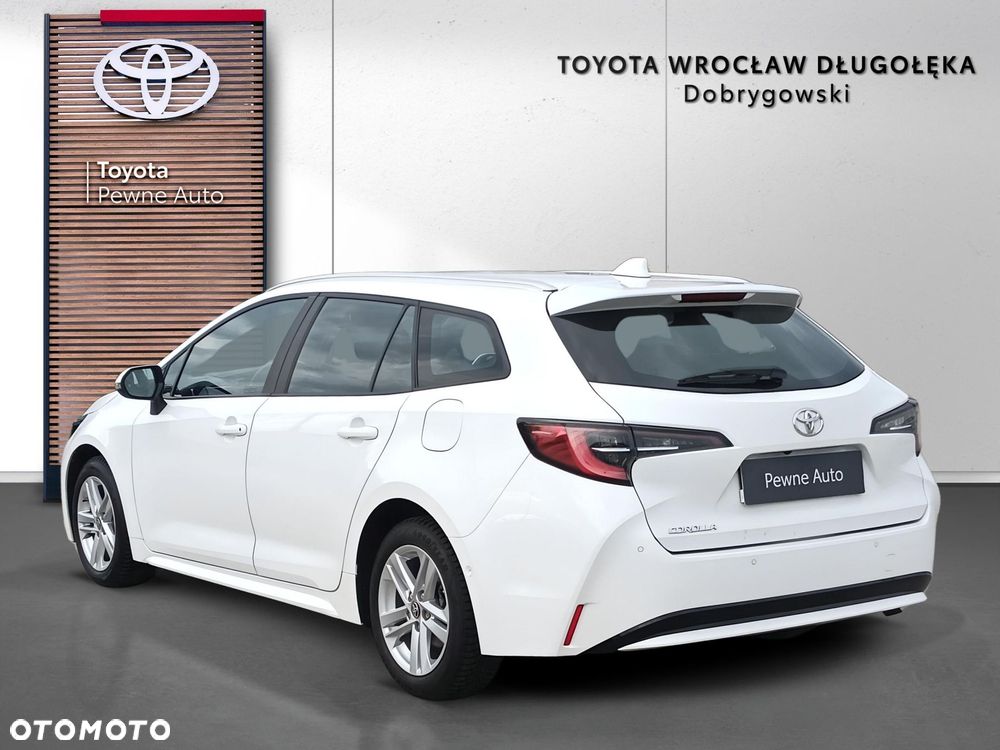 Toyota Corolla - 5