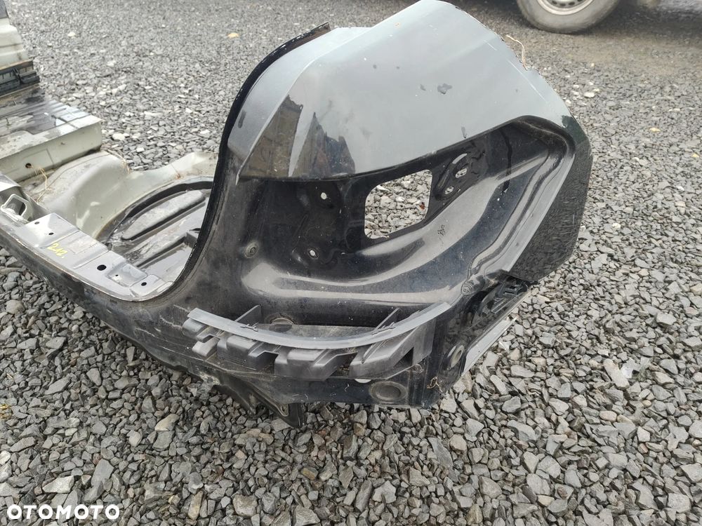 MERCEDES W212 Sedan Pas Tylny ĆWIARTKA Dupa ŚCIANA Wanna 197 - 9