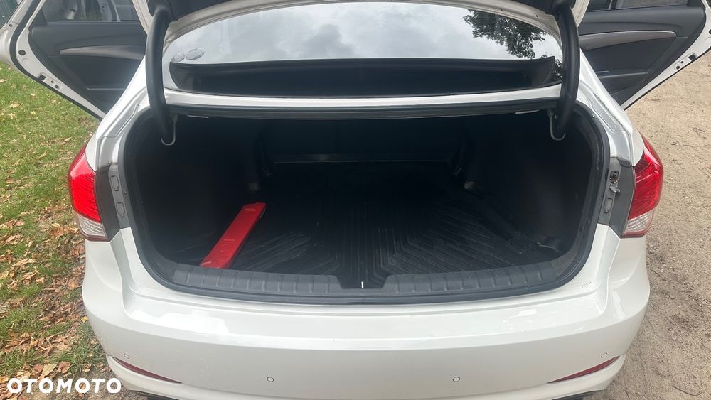 Hyundai i40 - 13