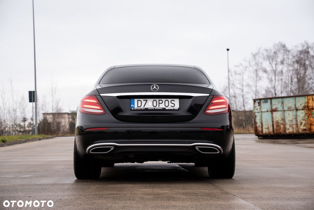 Mercedes-Benz Klasa E - 8