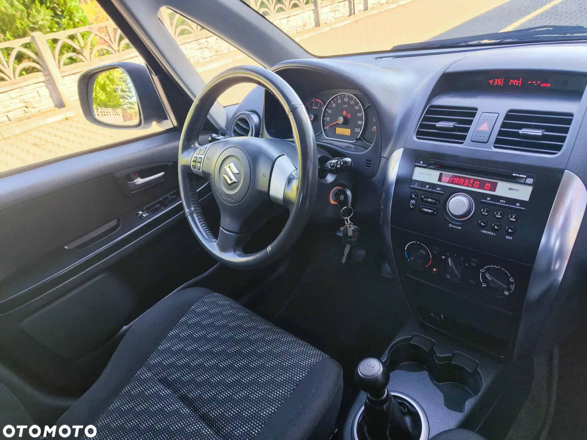 Suzuki SX4 1.6 Premium Outdoor - 20