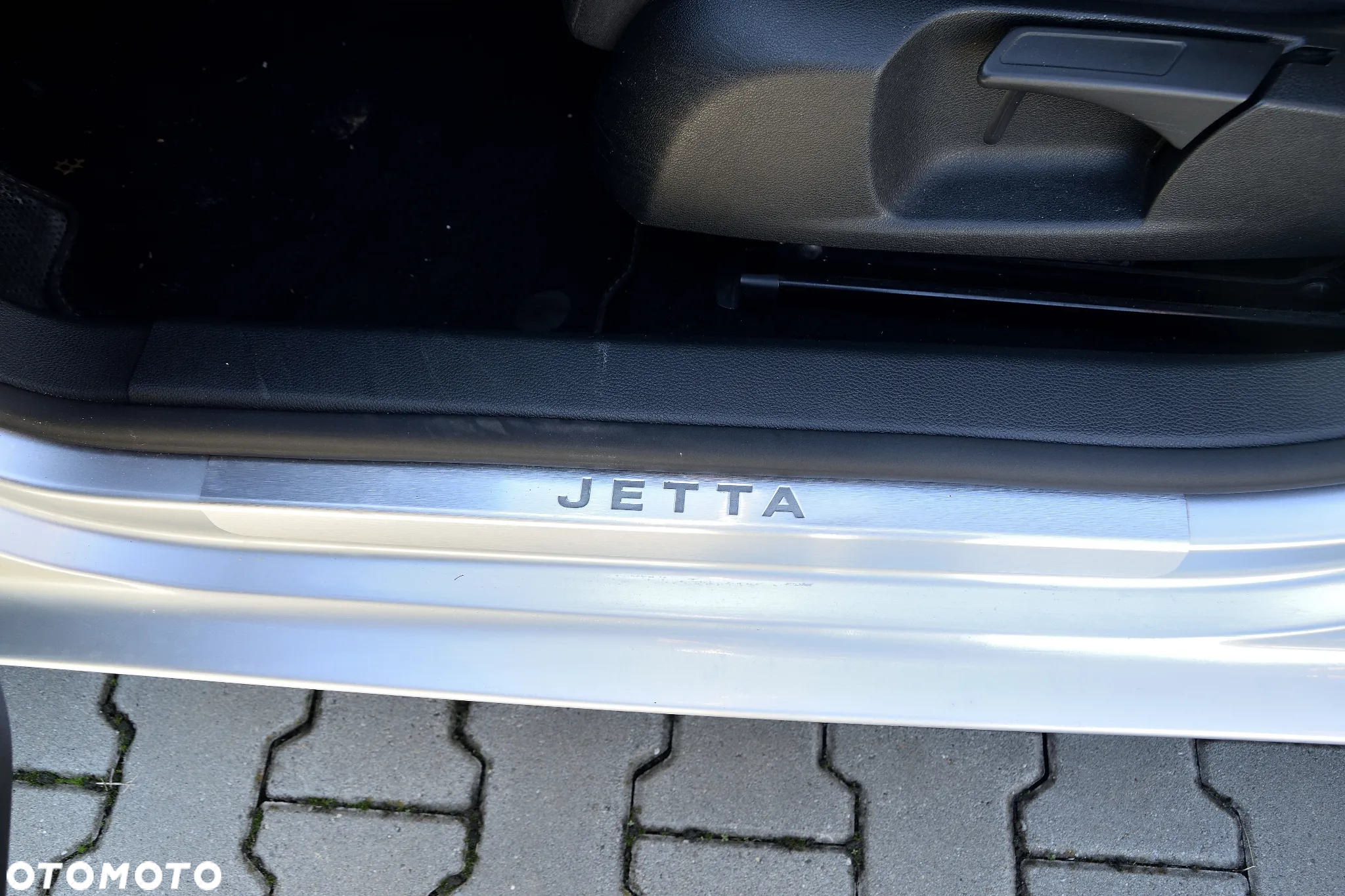 Volkswagen Jetta 1.6 TDI DPF Comfortline - 8