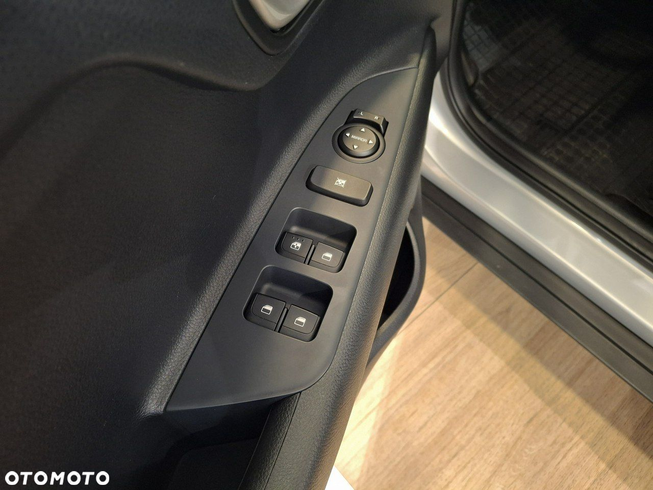 Kia Stonic 1.0 T-GDI M DCT - 12
