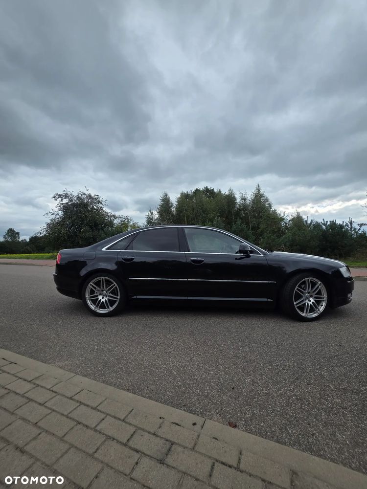 Audi A8 - 10