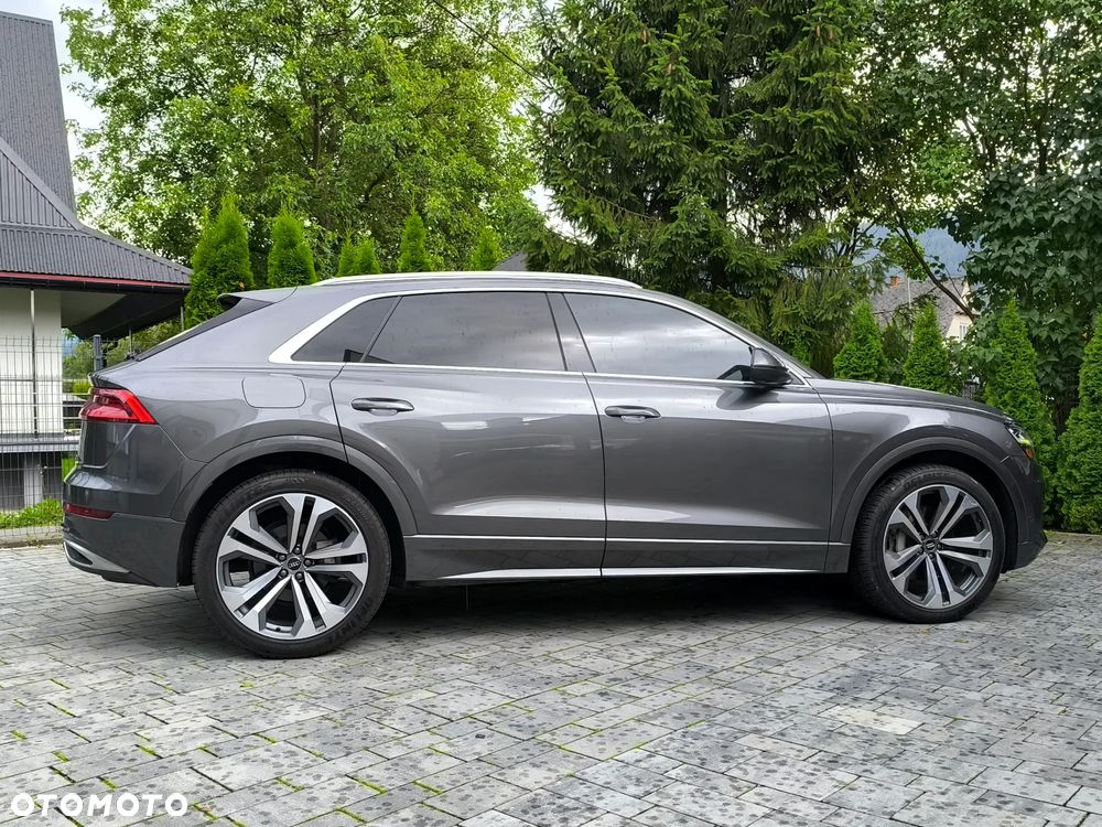 Audi Q8 55 TFSI quattro tiptronic - 2