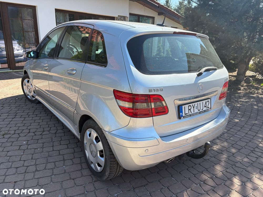 Mercedes-Benz Klasa B 180 CDI - 8