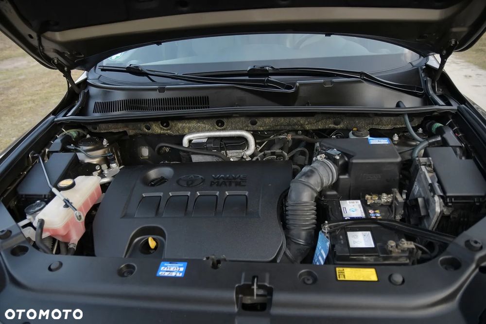 Toyota RAV4 - 37