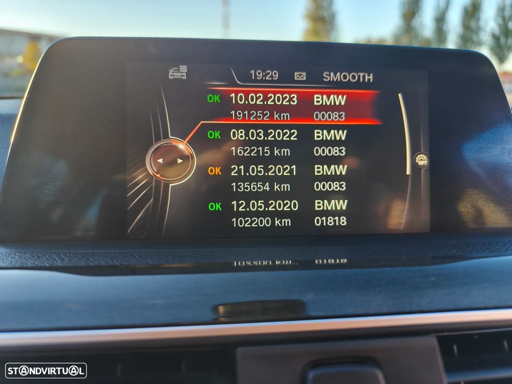 BMW 320 d Touring Line Luxury Auto - 21