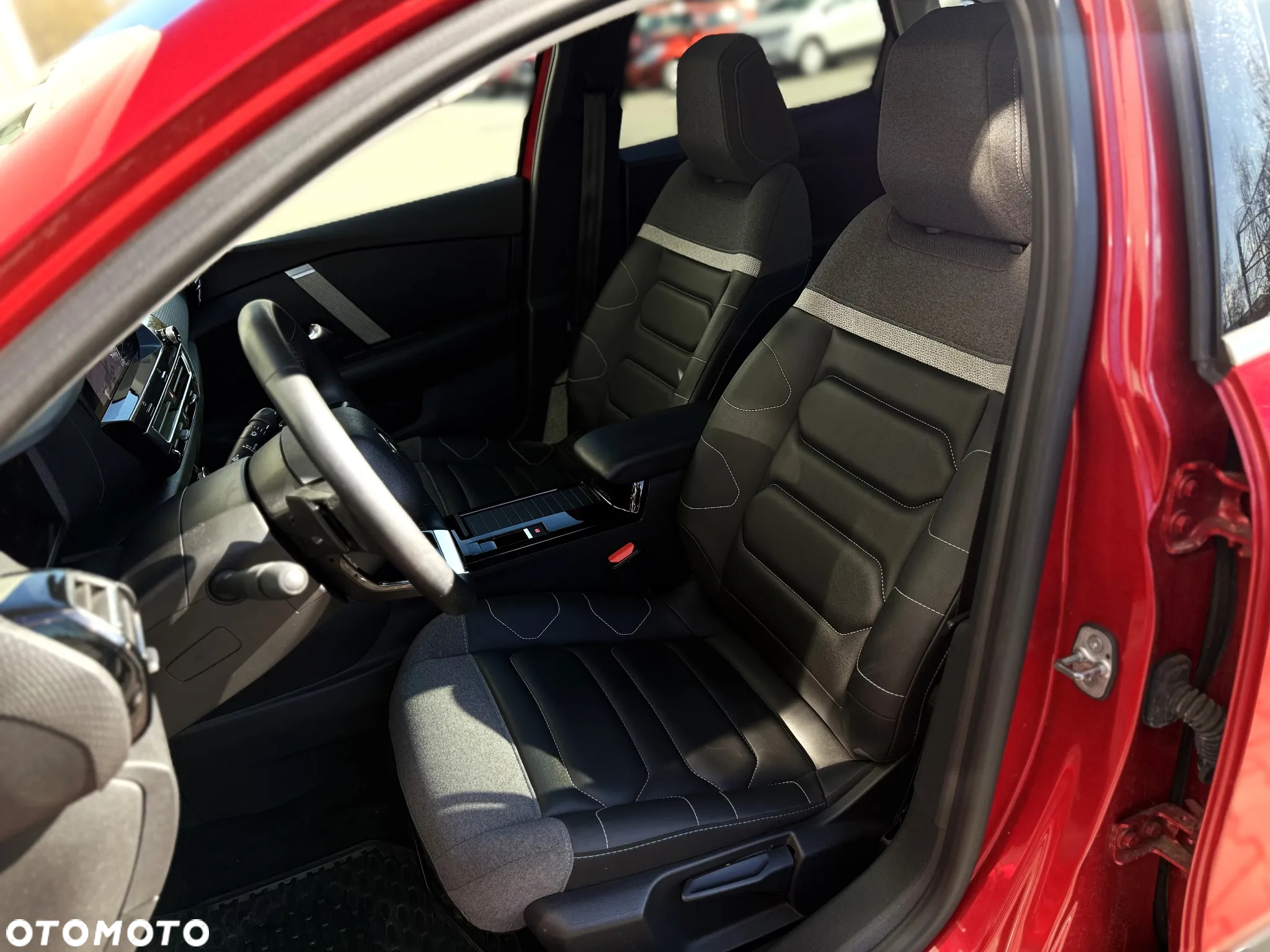 Citroën C4X 1.2 PureTech Shine S&S EAT8 - 3