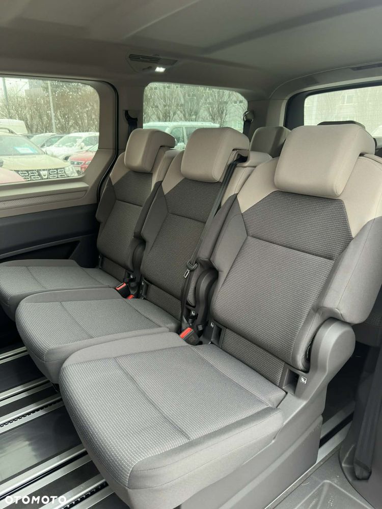 Volkswagen Multivan 2.0 TDI L2 Family DSG - 15