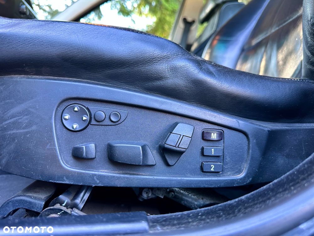 BMW Seria 5 - 21