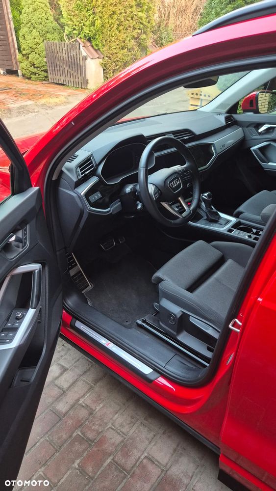 Audi Q3 35 TFSI mHEV S-Line S tronic - 16