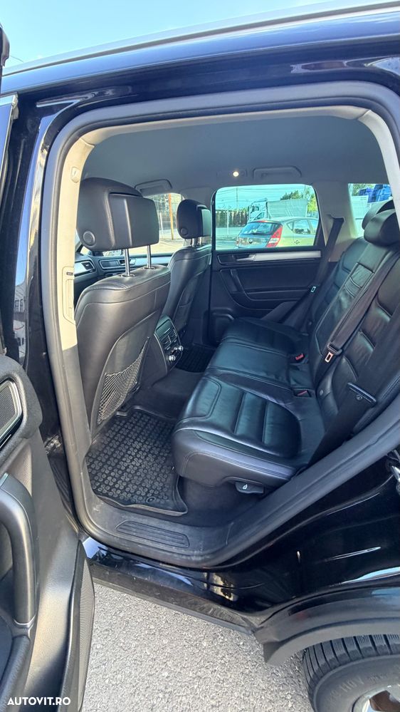 Volkswagen Touareg - 9