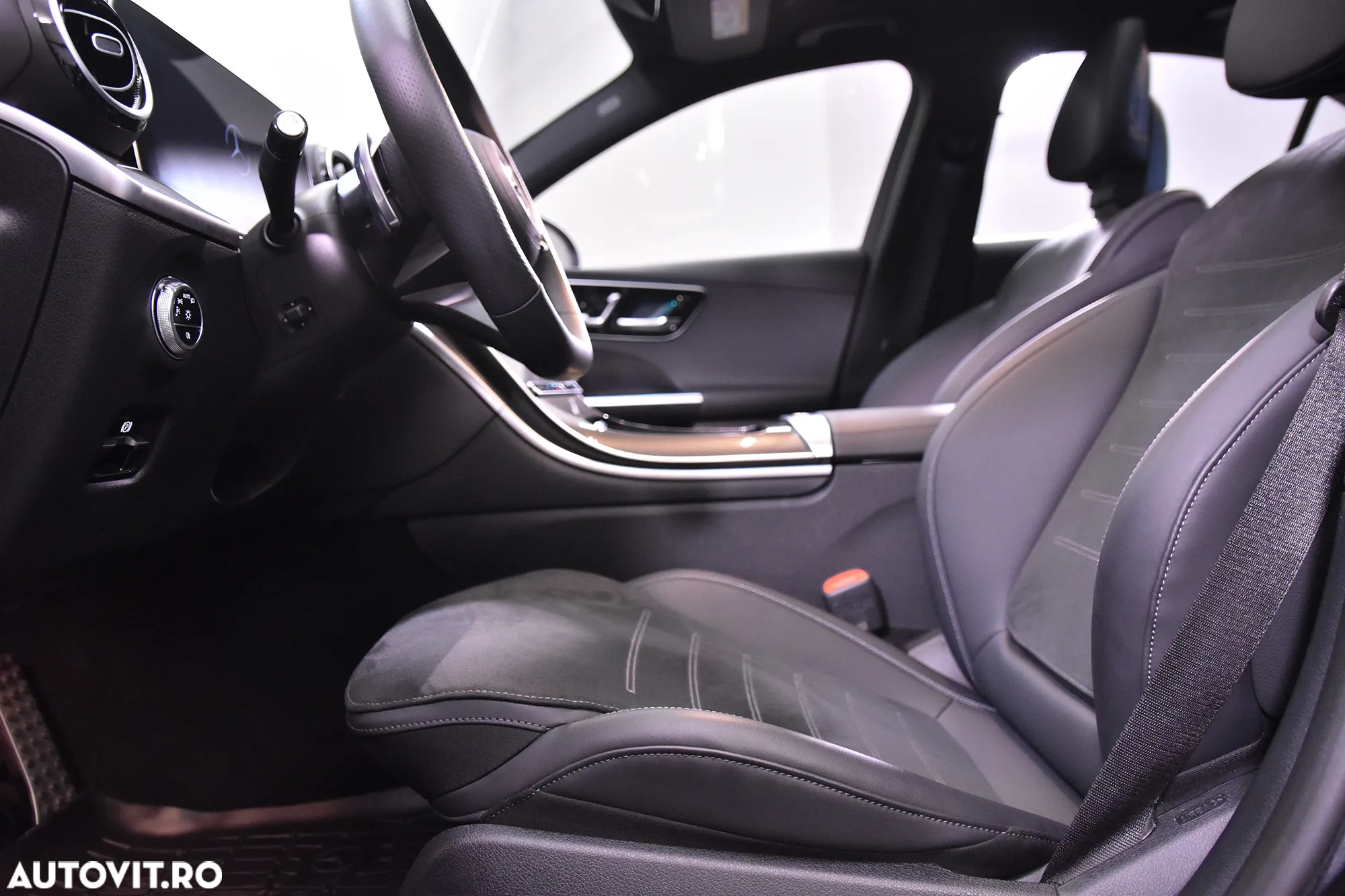 Mercedes-Benz C 300 de 9G-TRONIC AMG Line - 25