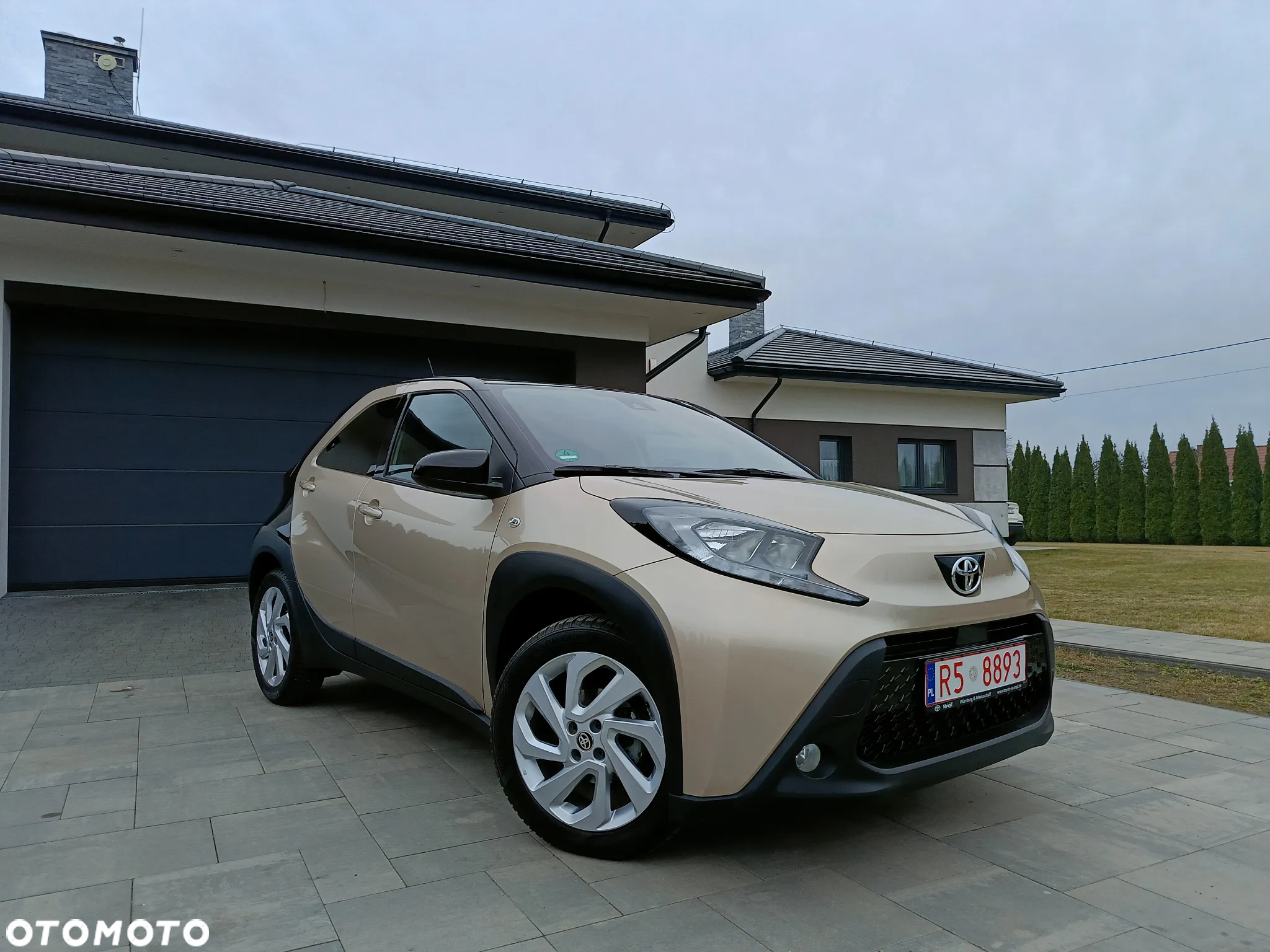 Toyota Aygo X 1.0 VVT-i Color Edition X-shift - 19
