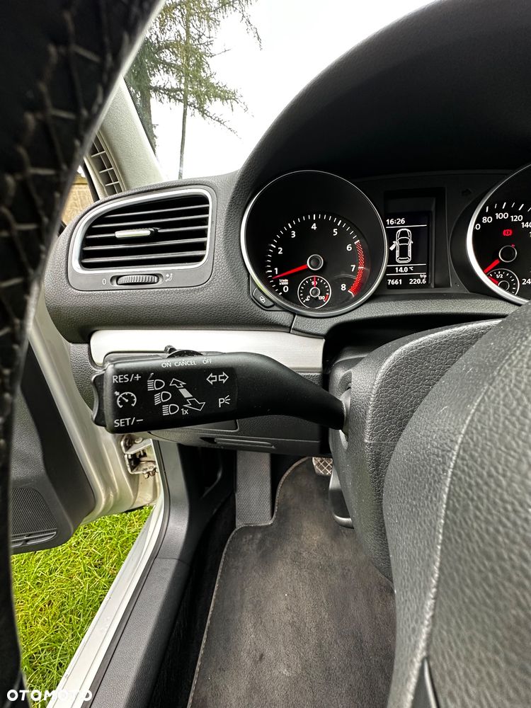 Volkswagen Golf 1.4 Team - 24