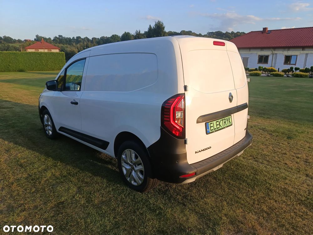 Renault Kangoo E-Tech - 4