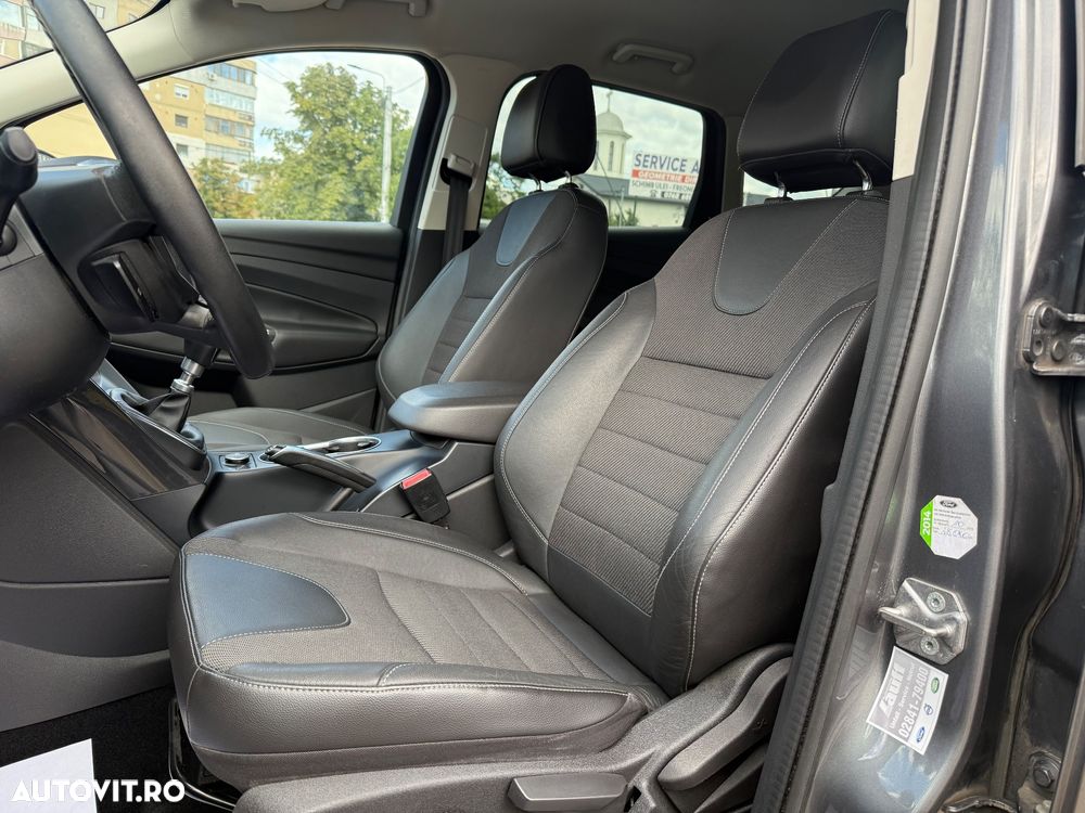 Ford Kuga 2.0 TDCi 2WD Trend - 22