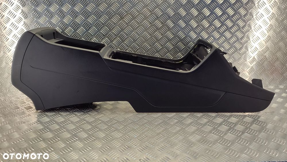 VW TOUAREG 7P 10-18R TUNEL ŚRODKOWY CZARNY 7P1863243 - 3