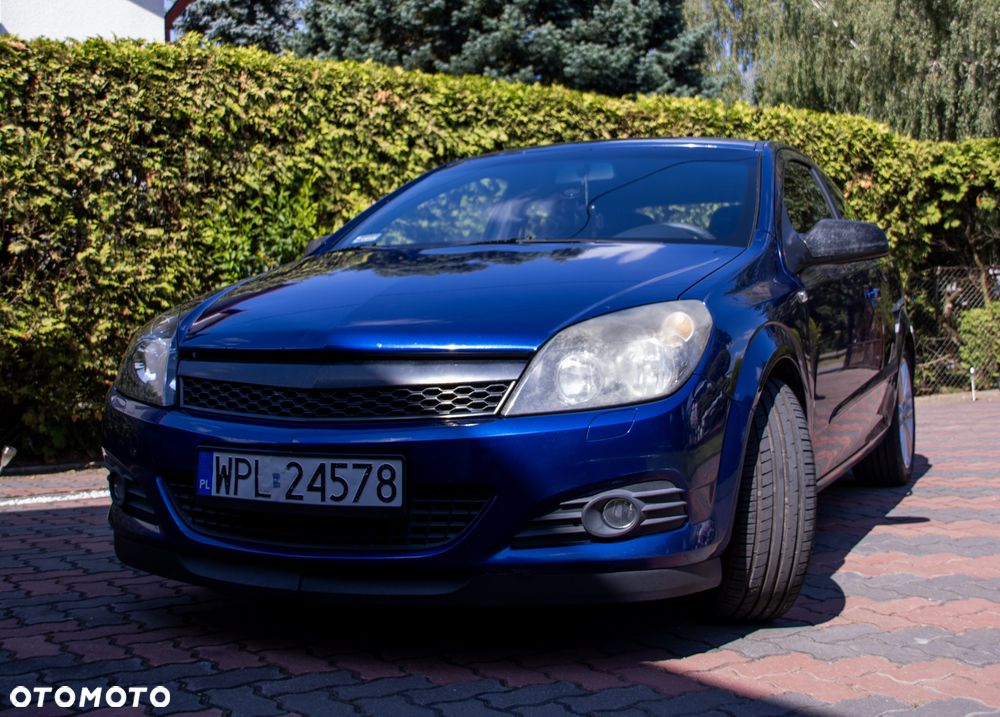 Opel Astra 1.9 CDTI Sport - 1