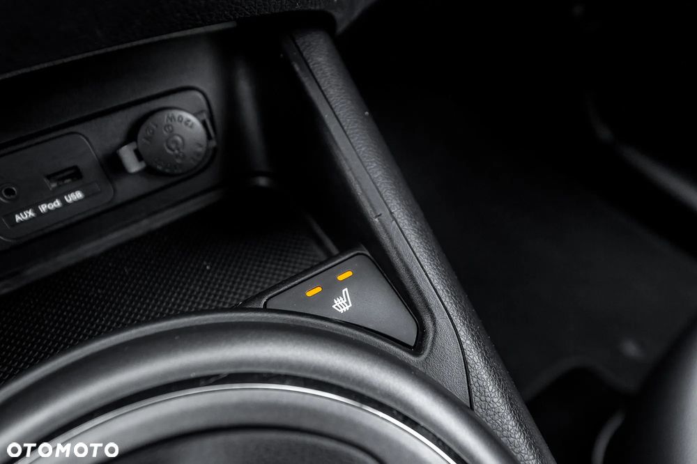 Kia Sportage 2.0 CVVT 4WD Vision - 32