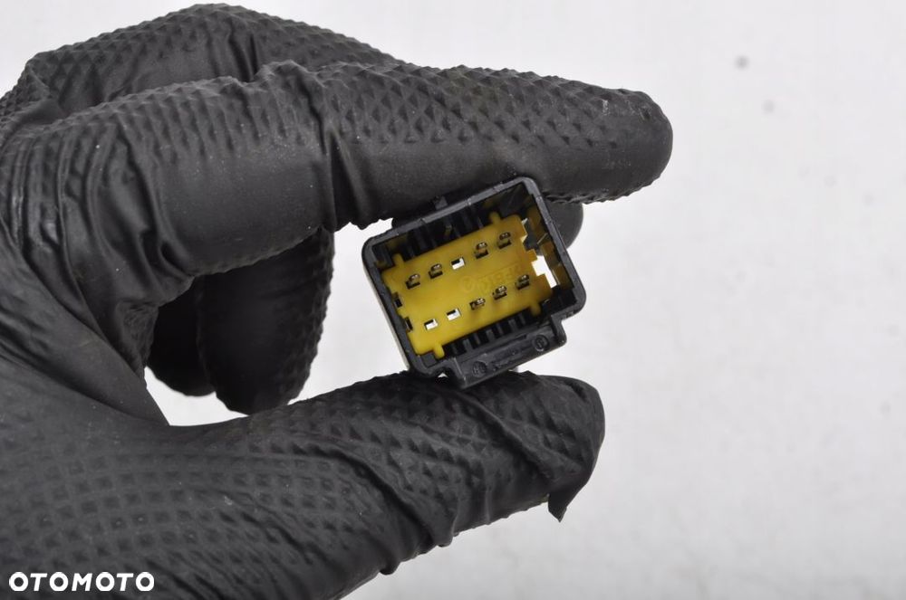 CITROEN C5 III SILNICZEK SZYBERDACHU - 2