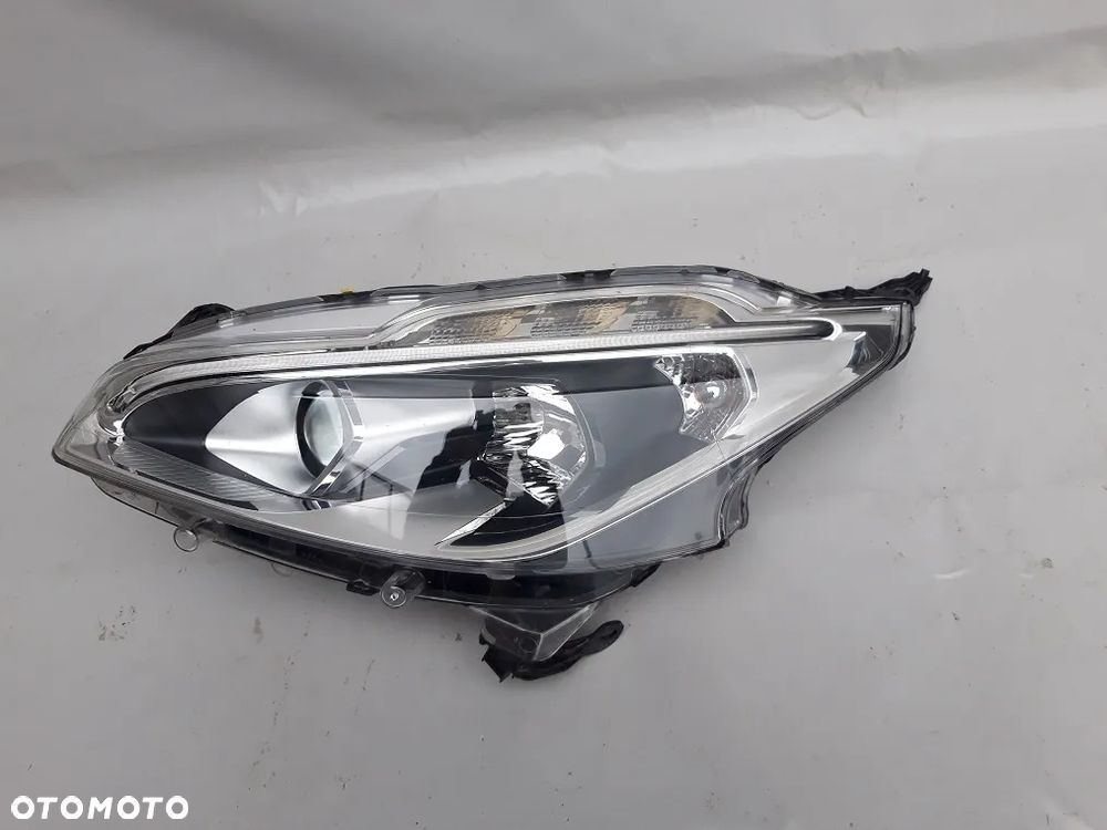 PEUGEOT 208 I 2016-2019 LAMPA PRZEDNIA LEWA LED UK kompletna - 1