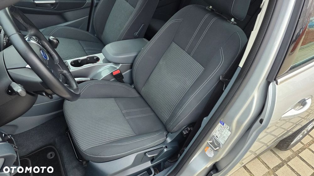 Ford Grand C-MAX 1.6 TDCi Titanium - 24