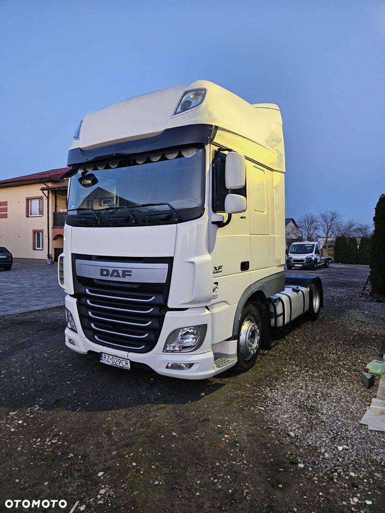 DAF XF 106.460 LowDeck / RETARDER / AUTOMAT / Lodówka - 1
