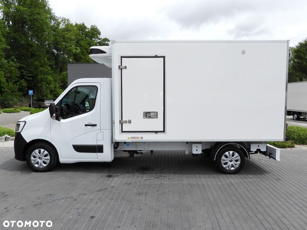 Renault MASTER CHŁODNIA KONTENER -10*C FUNKCJA GRZANIA ZASILANIE 230V TEMPOMAT LEDY KLIMATYZACJA  165KM - 9