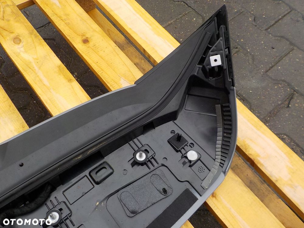 VW GOLF 8 VIII HB LA7C SPOILER LOTKA DOKŁADKA KLABY BAGAŻNIKA 5H6827933A - 2