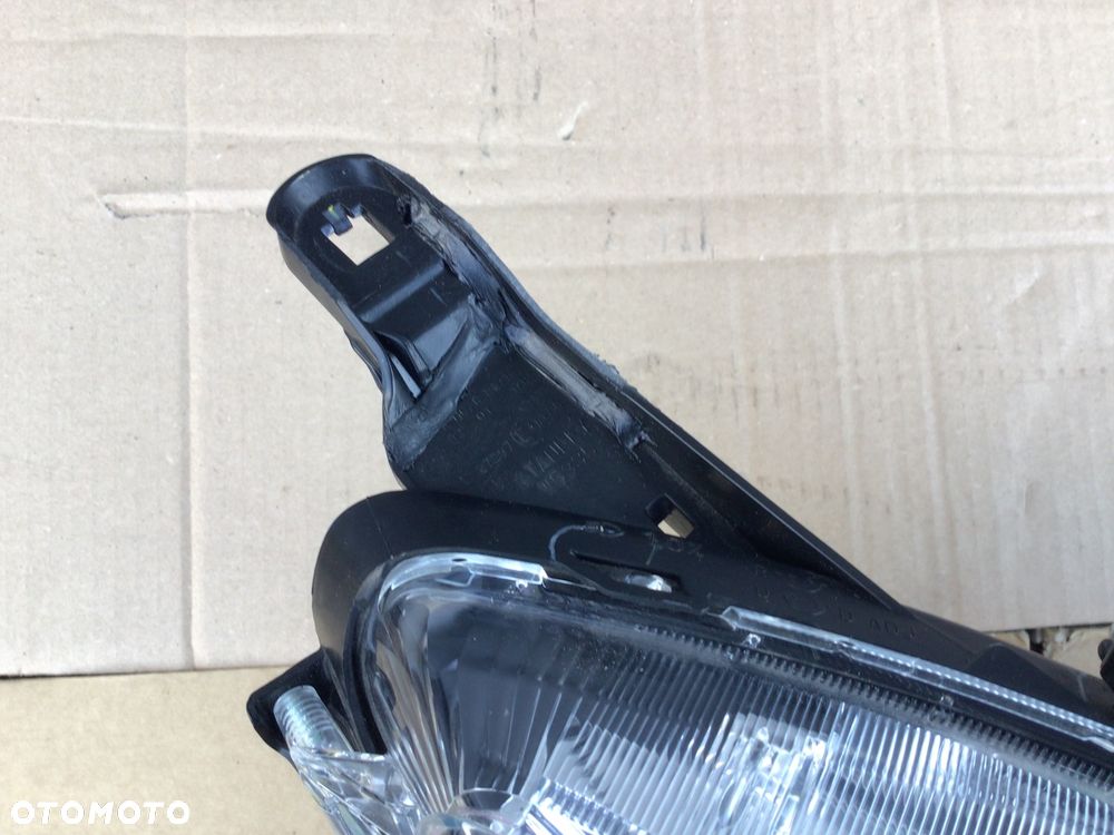 Lampa przednia prawa Mitsubishi Space Star ll 2 Lift lll 3 - 3